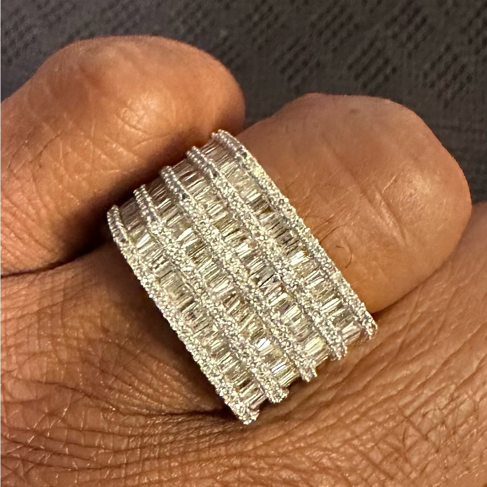 14k YG Diamond ring